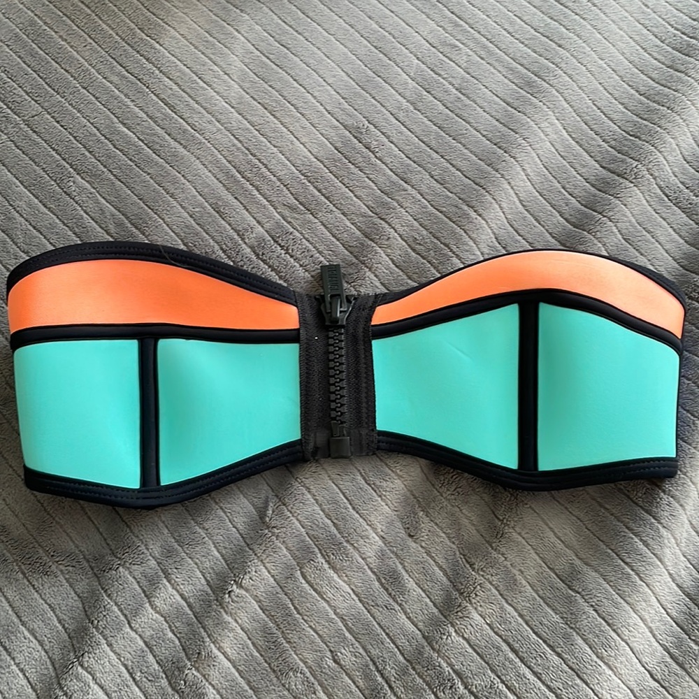 Triangl swim top